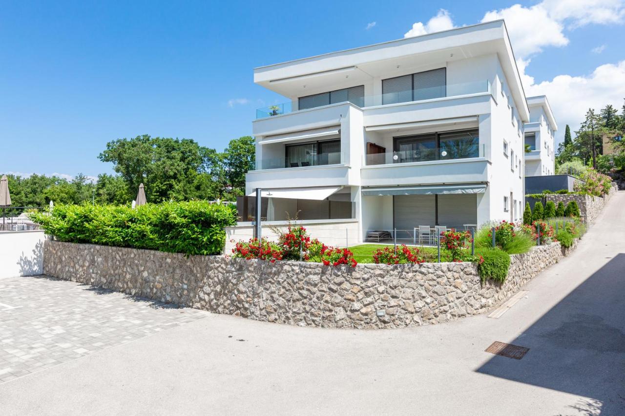 Waterfront Apartments Pia - Marija Malinska Exteriör bild